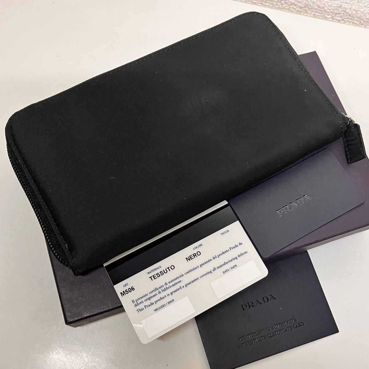 PRADA ラウンドジップ長財布 M506|Yahoo!フリマ(旧PayPayフリマ) PRADA ラウンドジップ長財布 M506|Yahoo!フリマ(旧PayPayフリマ)