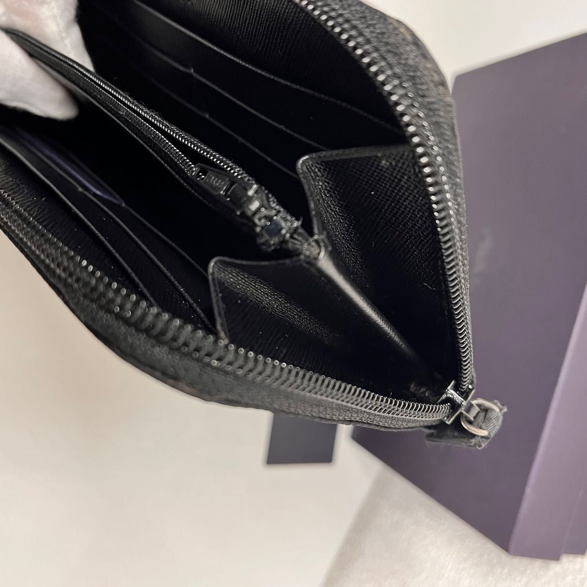 PRADA ラウンドジップ長財布 M506|Yahoo!フリマ(旧PayPayフリマ) PRADA ラウンドジップ長財布 M506|Yahoo!フリマ(旧PayPayフリマ)