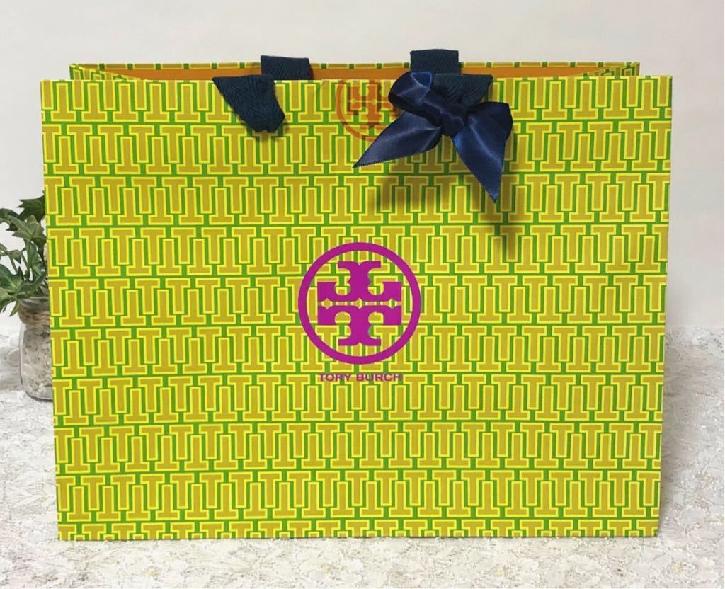 トリーバーチ 「TORY BURCH」ショッパー (1806) ショップ袋 ブランド紙袋 イエロー系 30.5×22.5×12.5cm 小さめバッグ用 折らずに配送_画像1