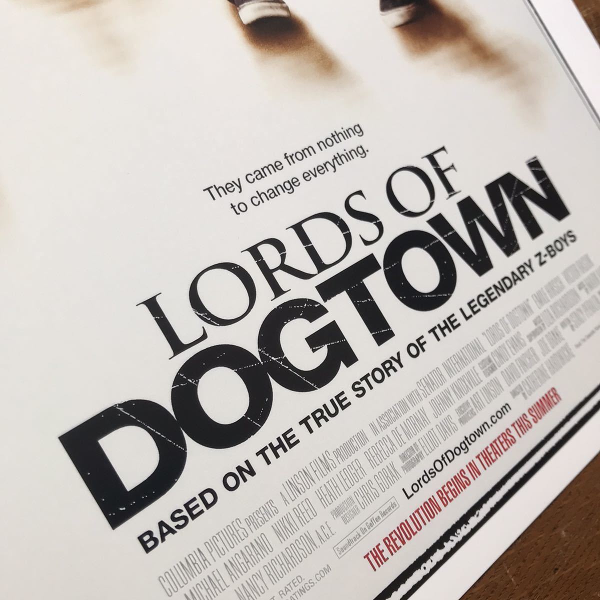  poster [ load *ob* dog Town ](Lords of Dogtown)#1*Z-Boys/Zephyr/ Zephyr / J * Adams / Tony *aruva/VANS