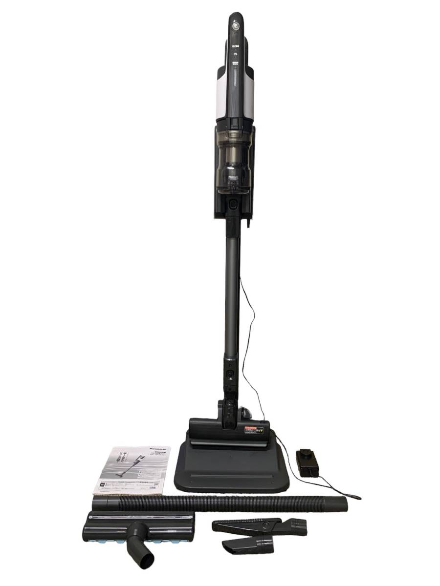 正規 Panasonic 充電式掃除機 サイクロン式 - 掃除機