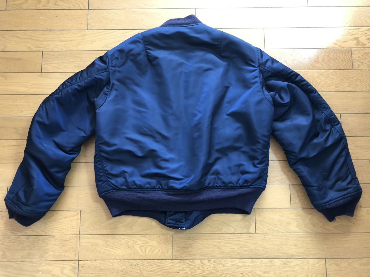 CAMCO MFG,INC ヴィンテージ MA-1 中古品_画像2