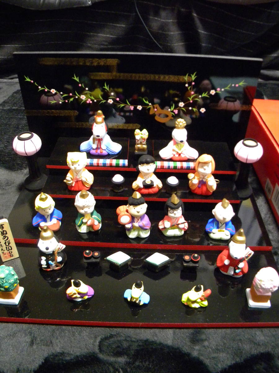 ☆即決☆レア☆吉徳☆snoopy and his friends ひな人形 段かざり ☆即決☆レア☆吉徳☆snoopy and his friends ひな人形 段かざり