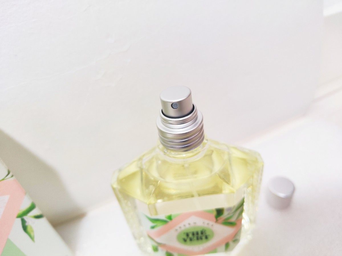 100ml【送料無料】L'OCCITANE ロクシタン 香水 THE VERT GREENTEA ガーデン グリーンティ EDT