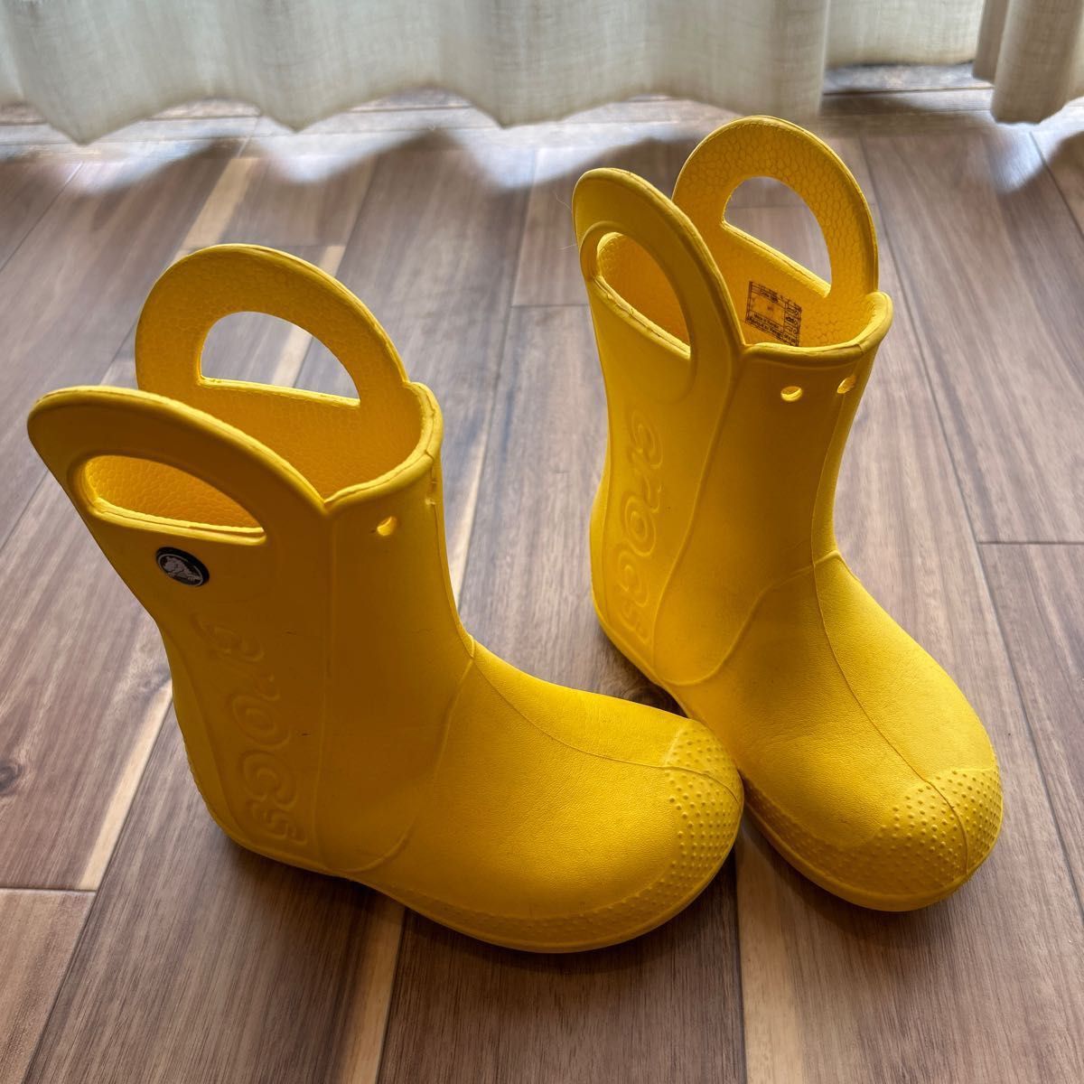 クロックス キッズ レインブーツ 黄色 C11 18cm - 長靴・レインシューズ