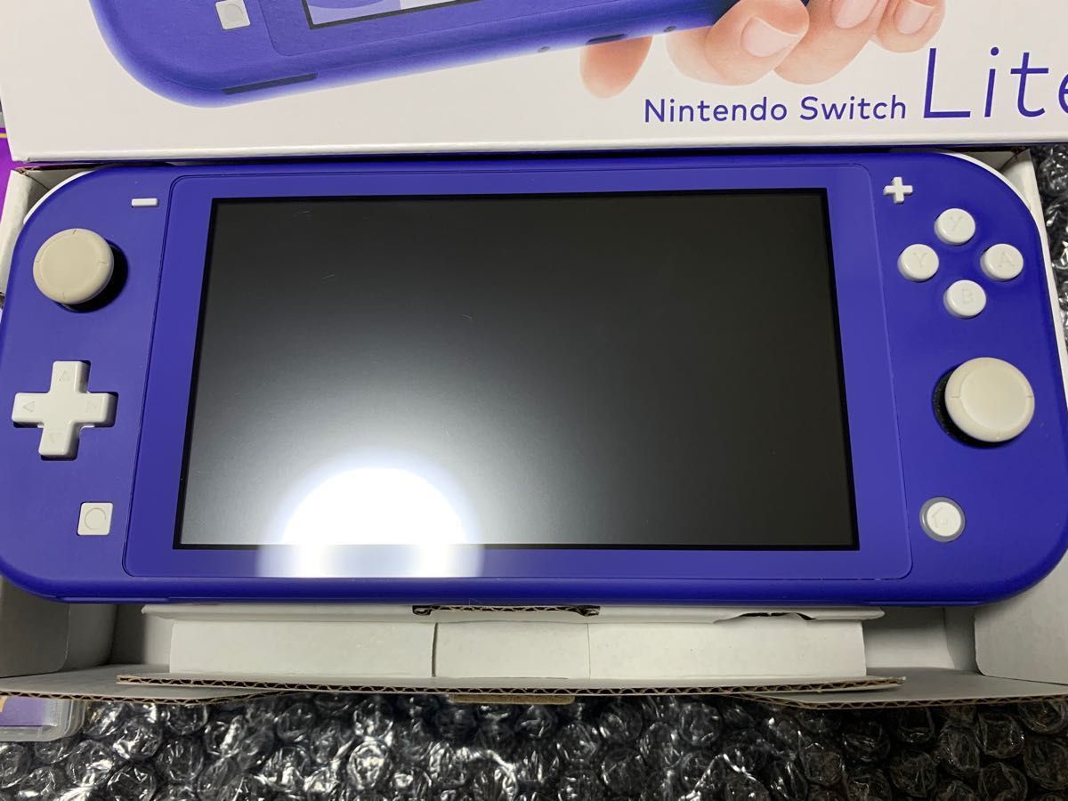 Nintendo Switch Lite 2021年製　ポケモン　バイオレット　おまけ付き　スイッチライト　ブルー　早期特典付き