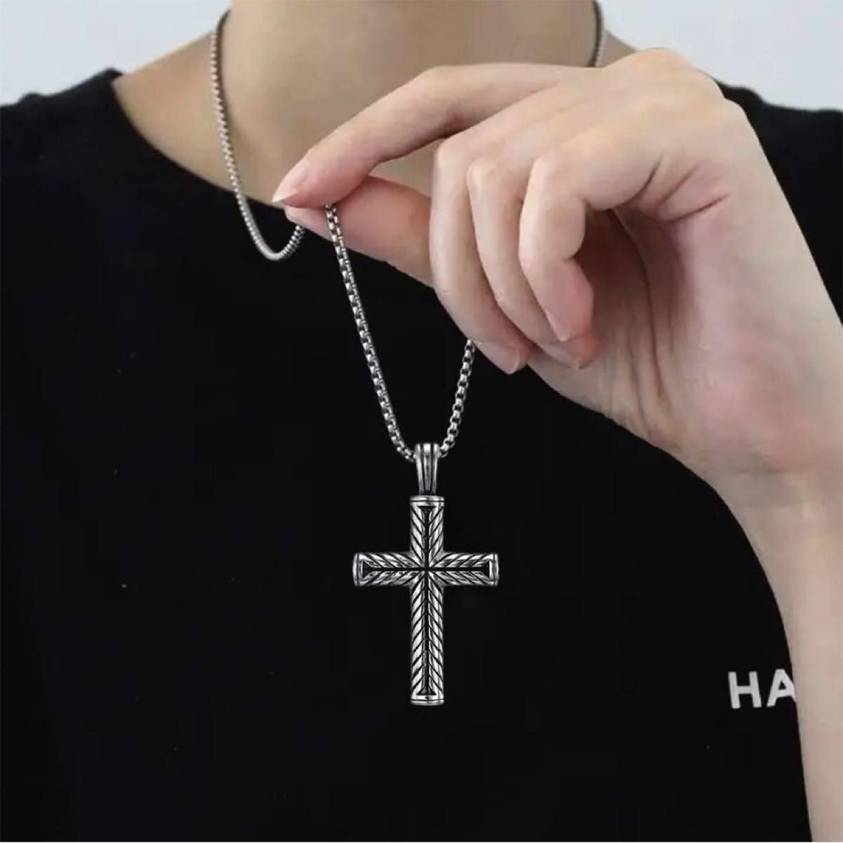 ネックレス クロス メンズ レディース 十字 十字架 シルバー ツイスト 模様 柄 かっこいい デザイン 装飾 ユニセックス 銀｜PayPayフリマ