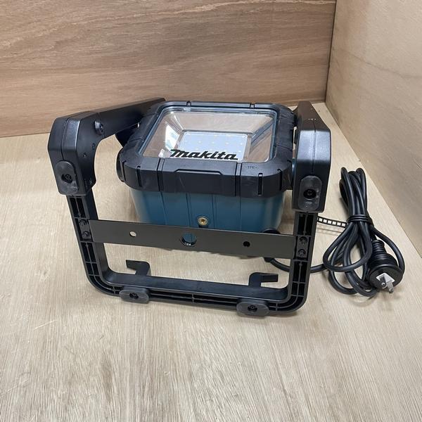  prompt decision! Makita rechargeable LED stand light ML805 new goods tax included 14.4V/18V combined use 