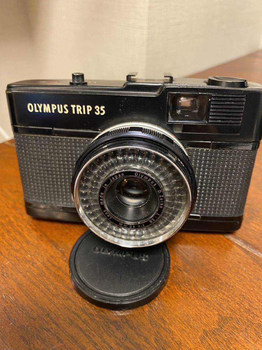 素晴らしい Olympus Trip 35 オリンパス トリップ35 BLACK 黒 赤ベロOK