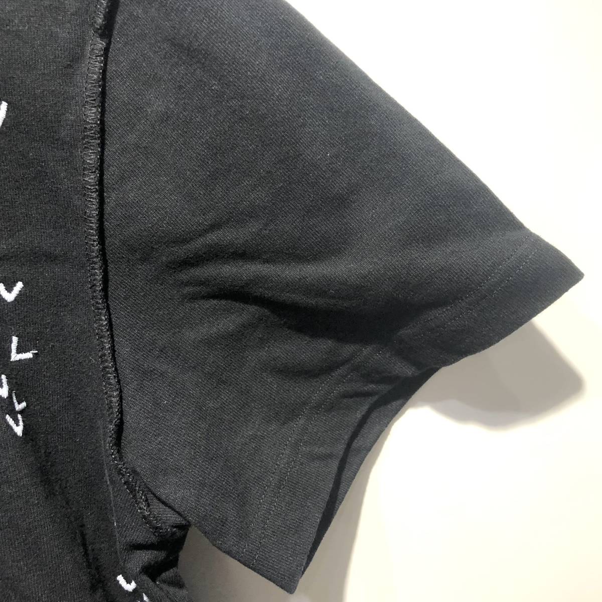 LOUIS VUITTON ルイヴィトン 22SS スプレッドエンブロイダリーTシャツ