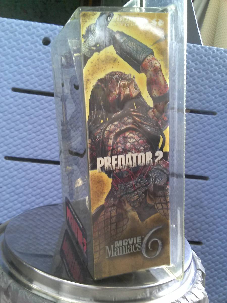  нераспечатанный MOVIE MANIACS 6 PREDATOR 2