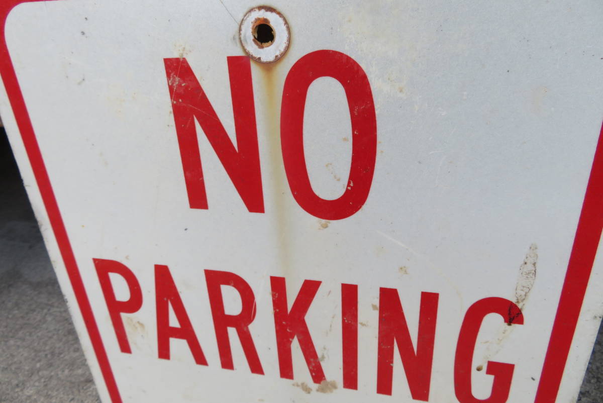 NO PARKING ロードサイン 駐車禁止 ヴィンテージ アメリカ 看板 道路標識 ガレージ（A-190） _画像7