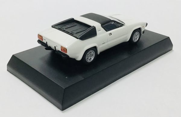 ●MKA036 サークルKサンクス限定　京商 ランボルギーニ　ミニカーコレクション2 Lamborghini SILHOUETTE シルエット　白　1/64_画像3