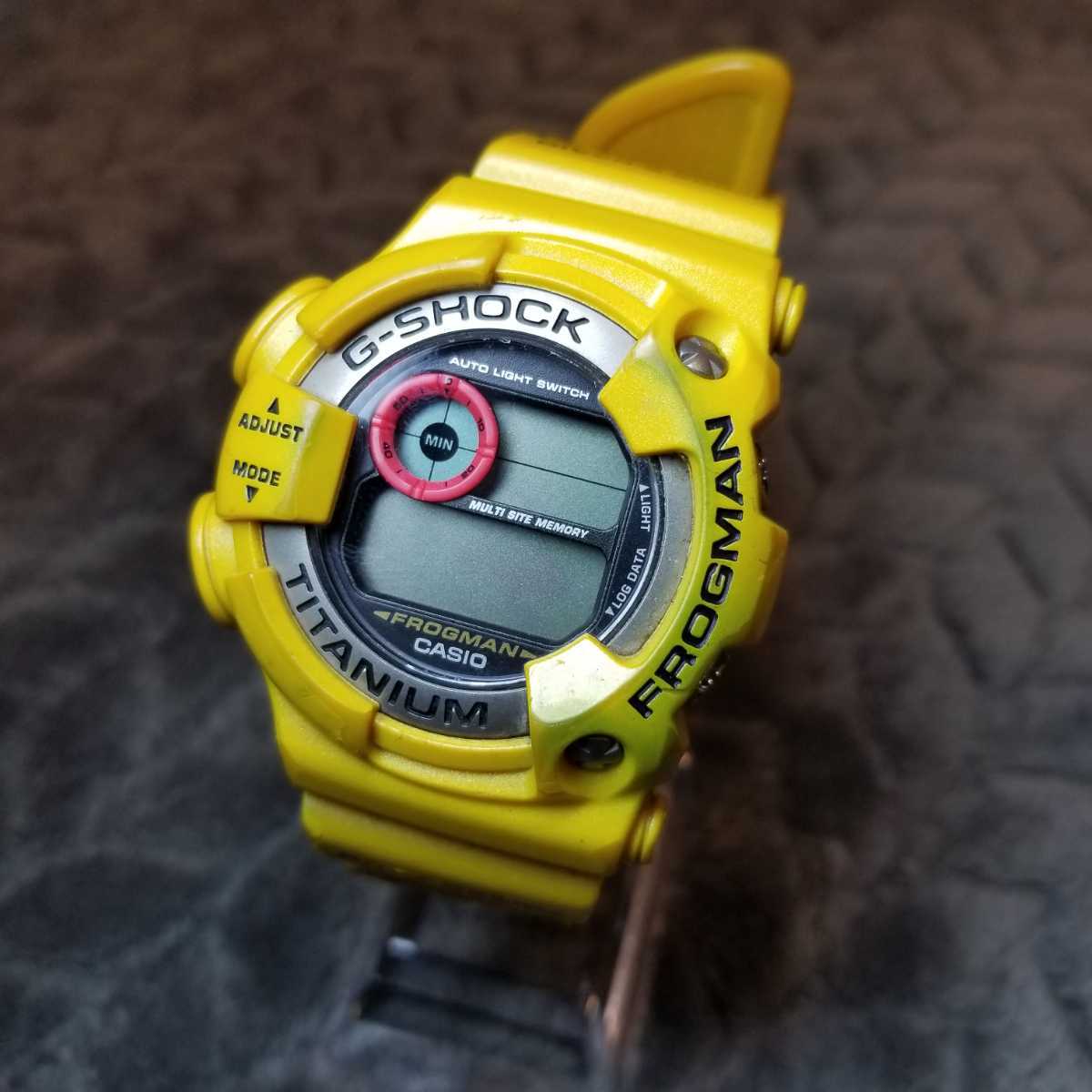 Yahoo!オークション - 良品 絶版品 希少 CASIO カシオ DW-9900 G Yahoo!オークション - 良品 絶版品 希少 CASIO カシオ DW-9900 G