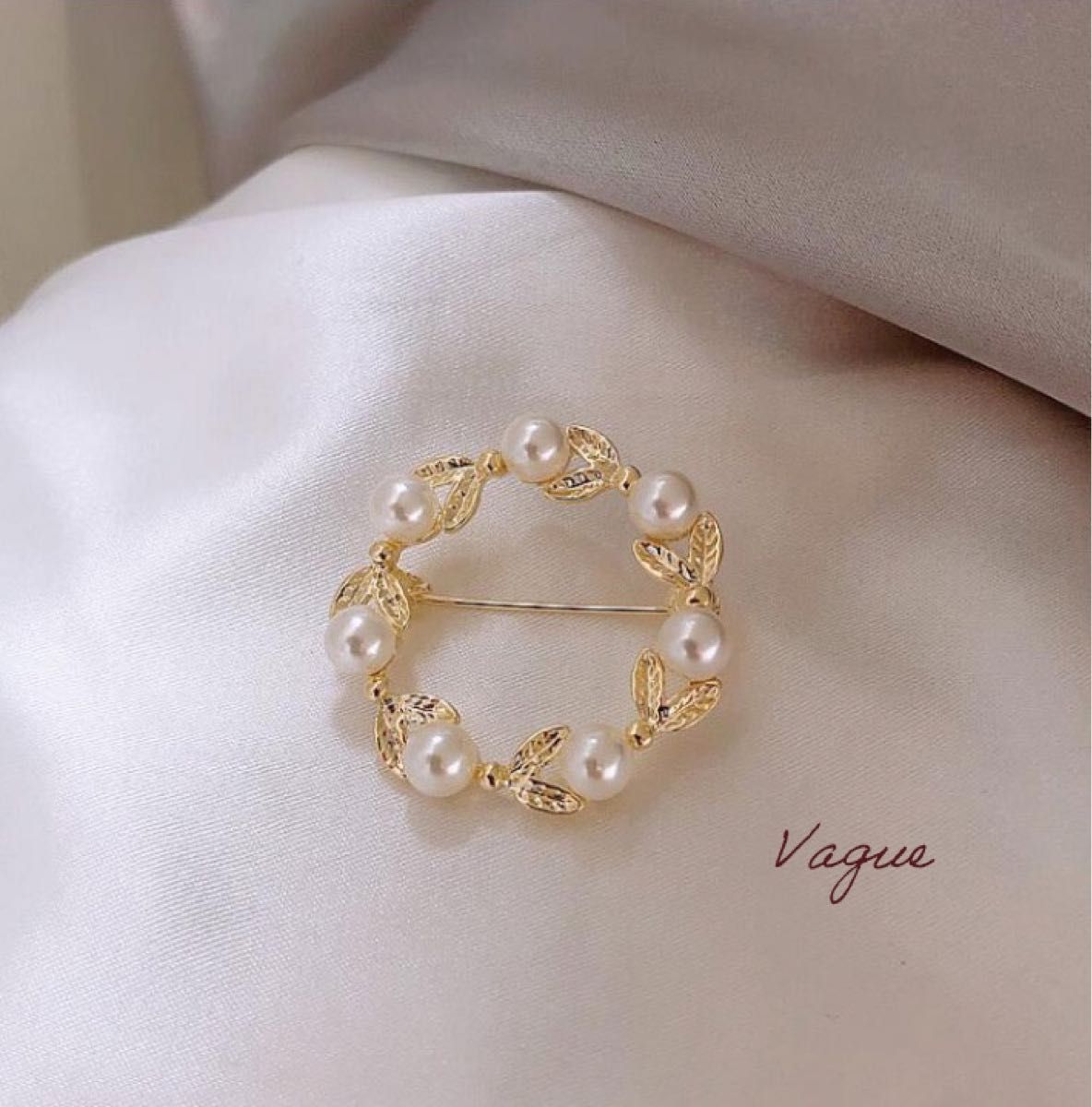 【美品】サークルパールブローチ リーフモチーフ 約3cm 上品 リング