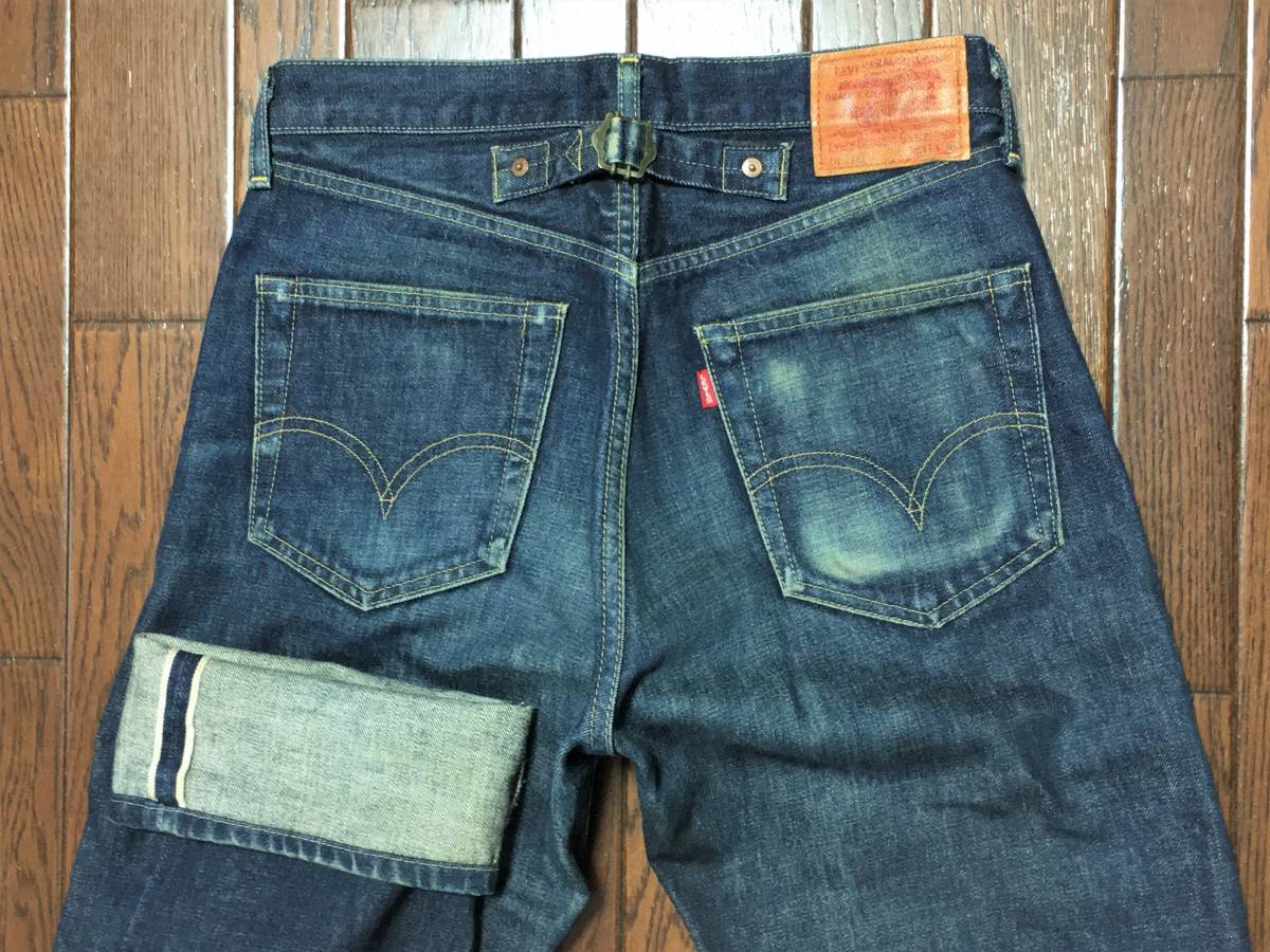 リーバイス ＬＥＶＩ’Ｓ ７０２ ＸＸ ｗ３１ ひげ落ち ビンテージ レプリカ ひげ落ち ジーンズ バックルバック 赤耳 復刻 デニム ハチノス_画像1