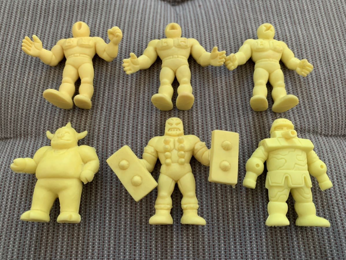 日本初の 当時モノ】キン肉マン 全12種 【当時モノ】キン肉マン
