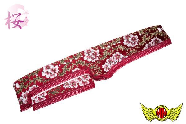 トラック用品 金華山 桜 さくら ダッシュマット ビニール無 レッド 日野 エアループ デュトロワイド Ｈ23/10～ 2tワイド【送料800円】_画像1