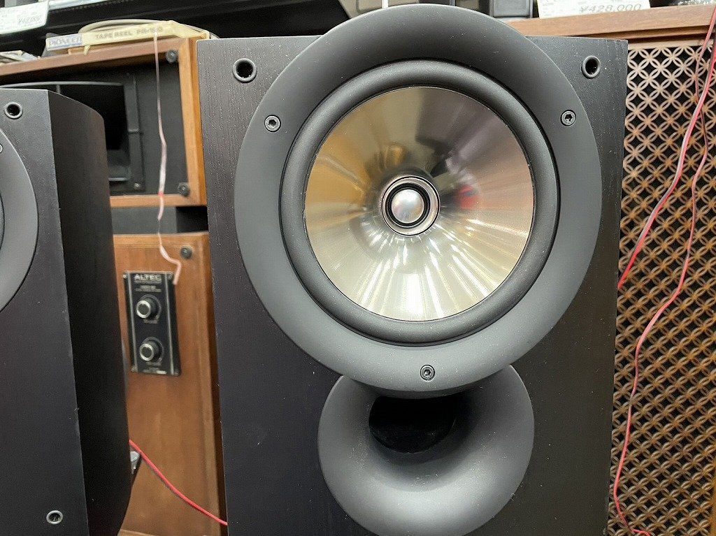 ケーイーエフ KEF スピーカー ペア iQ3