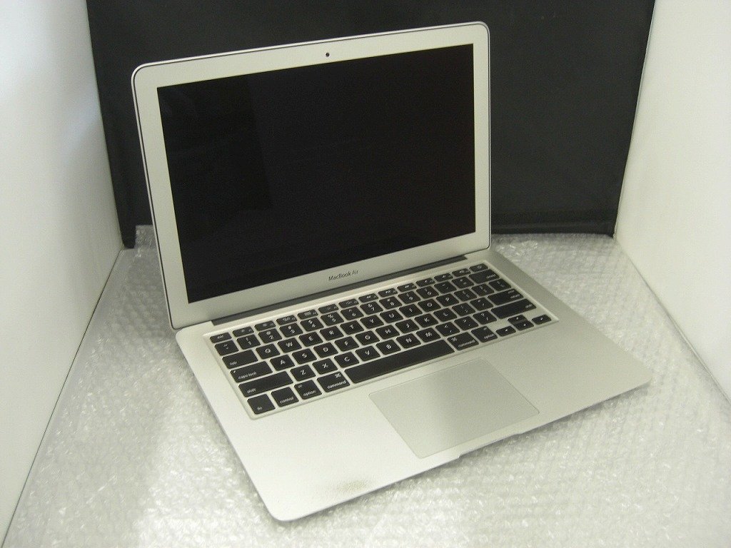 アップル Apple 【難有品】 MacBook Air MC966J/A