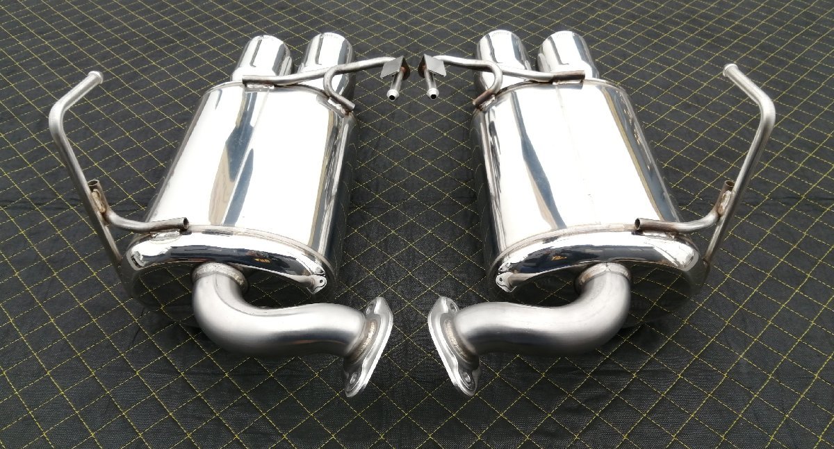② SUBARU STI VAB STI パフォーマンスマフラー 4本出し 車検対応 美品