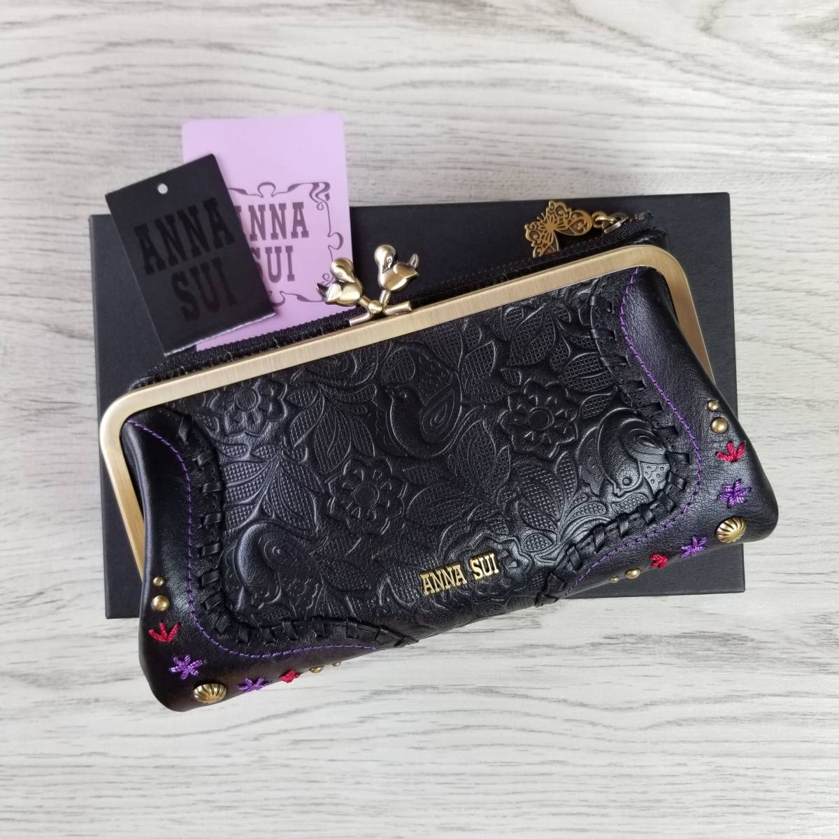 人気が高い ANNA SUI アナ スイ ハートリー 外口金二つ折り財布 未使用