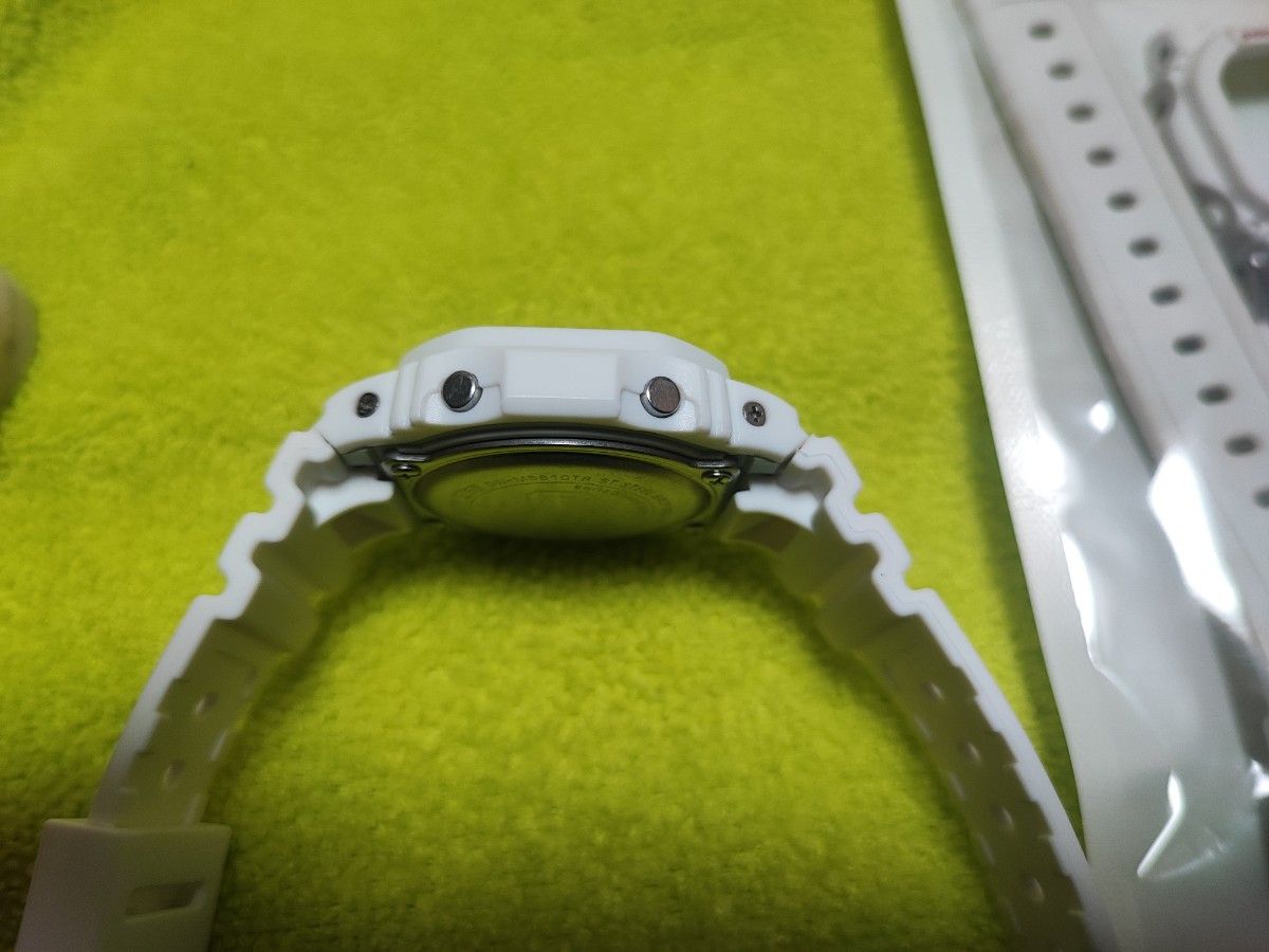 CASIO G-SHOCK カシオ gw-m5610TR-7JF ベゼル ベルト交換品 中古 CASIO G-SHOCK カシオ gw-m5610TR-7JF ベゼル ベルト交換品 中古