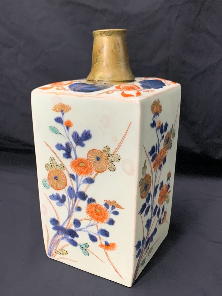 贅沢 伊万里 花入れ 古花瓶 骨董 酒器 古美術 焼物 陶磁 一輪挿し