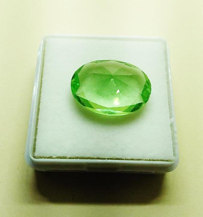 代引き人気 グリーンガーネットルース 1,411ct - hubertusvadasziskola.hu