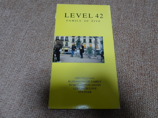 LEVEL 42（レベル４２）「FAMILY OF FIVE」1987年輸入盤VHS POLYGRAM VIDEO 080 277-3_画像1