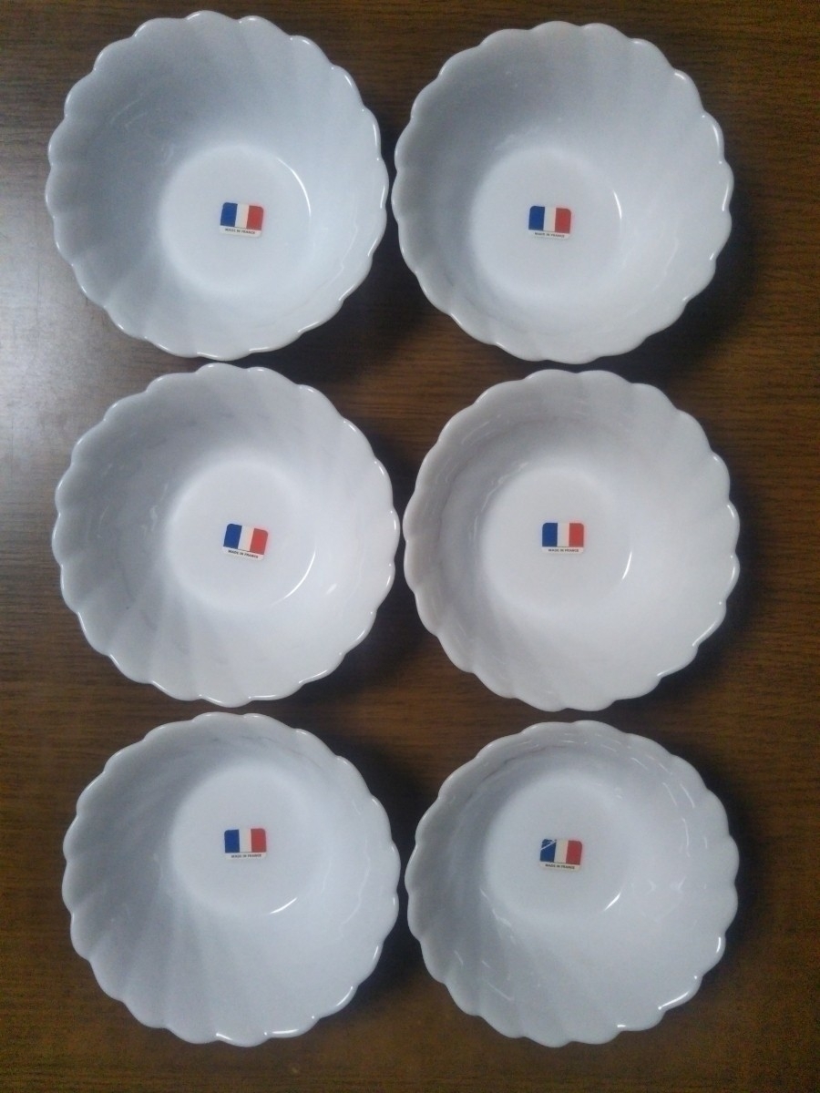 【送料無料】ヤマザキ春のパン祭り山崎春のパンまつり 1994年白いファンタジーボウル6枚セット 白い皿 小鉢 アルコパルの画像1