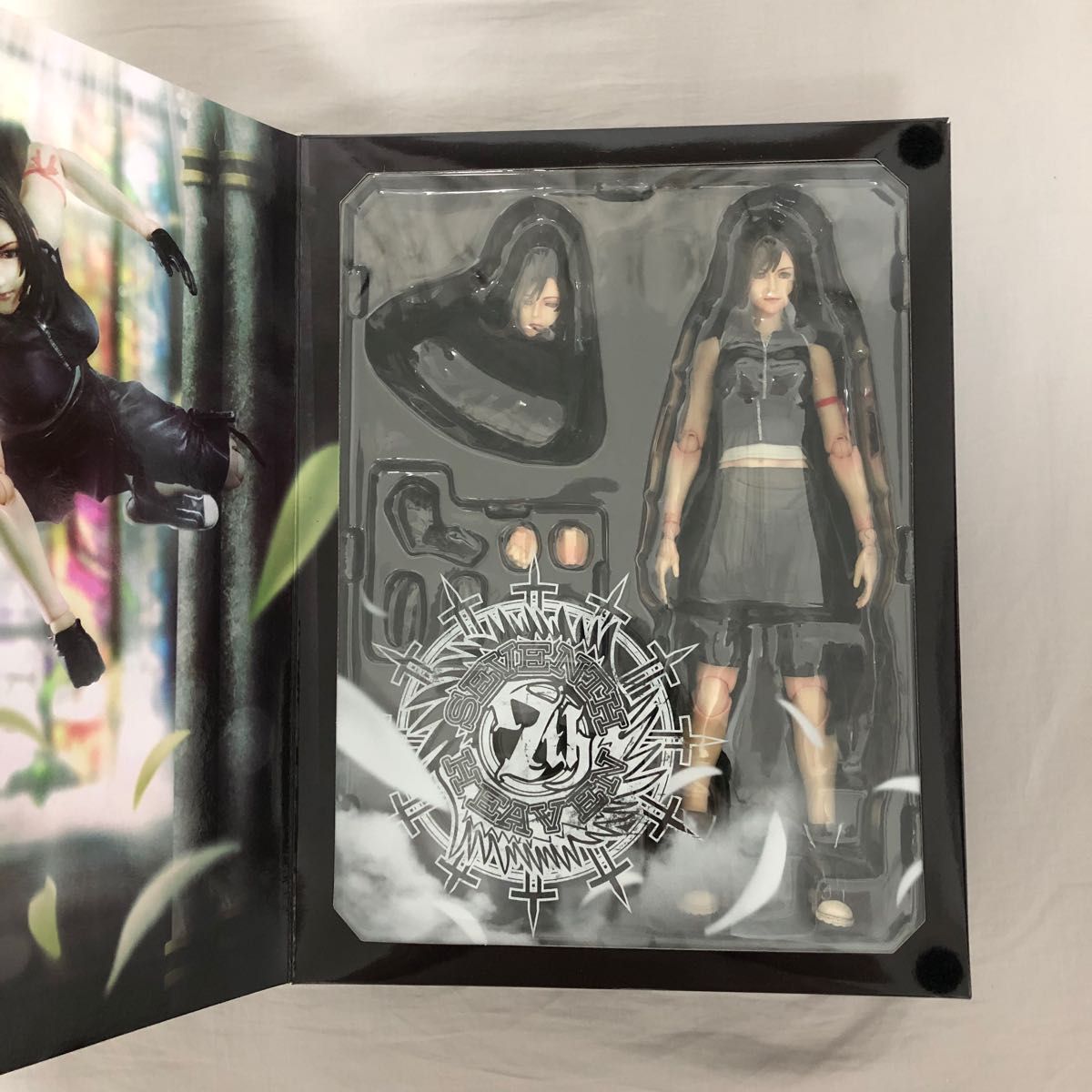 プレイアーツ改 FINAL FANTASY VII ADVENT CHILDRENティファ プレイアーツ改 FINAL FANTASY VII ADVENT CHILDRENティファ