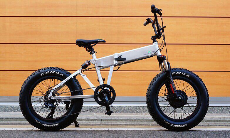 【メール便無料】自転車商品 折り畳み電動アシスト自転車20インチバッテリー13AH約60km 色