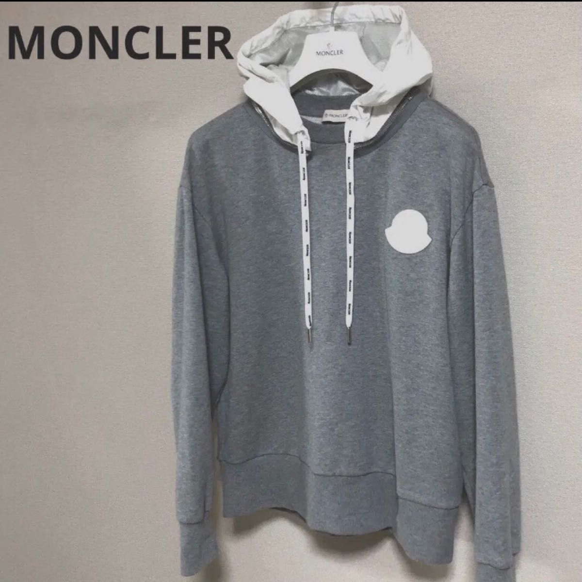 2022 MONCLER モンクレール スウェット パーカー 白ビッグワッペン