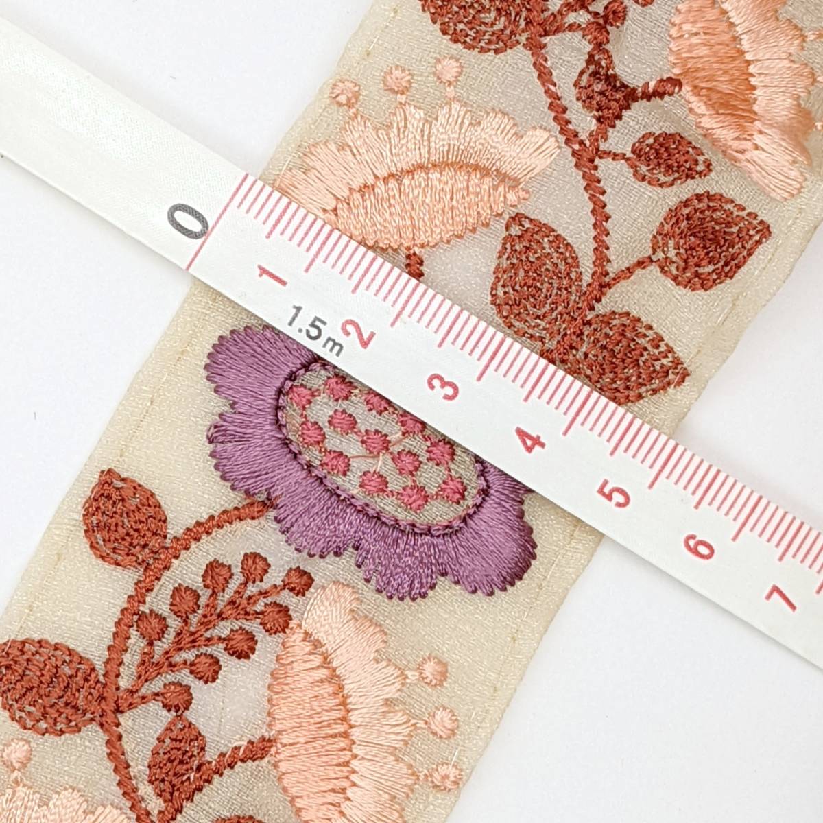 インド刺繍リボン 約48mm 花模様 紫 ベビーピンク_画像2