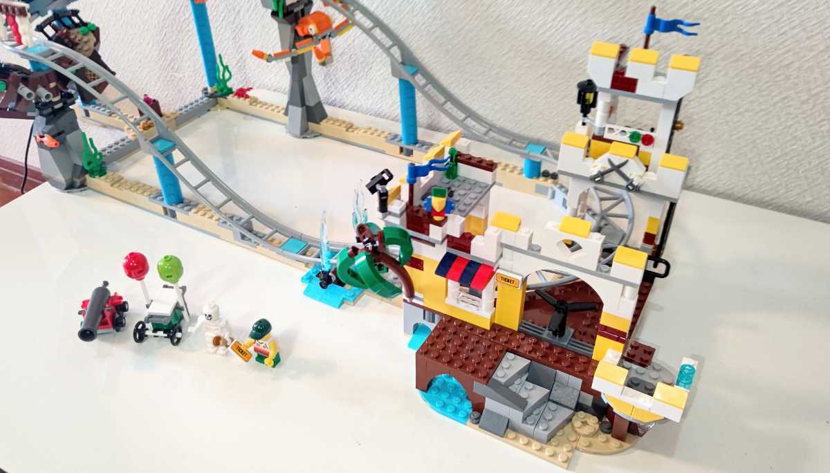 レゴ　LEGO　クリエイター　31084　ローラーコースター　1円～ 送料無料　廃盤品　未検品　正規品　組立済み　遊園地　ジェットコースター_画像7