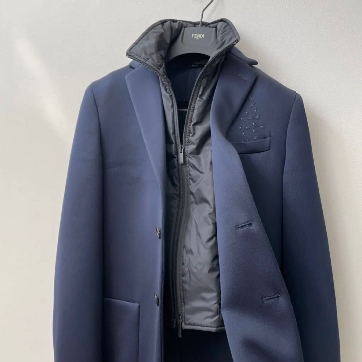 定価27万】FENDI(フェンディ)希少メンズジャケット パーカー(脱着可