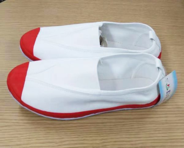 18999 B товар сменная обувь красный 22.5cm треугольник резина модель белый физическая подготовка павильон обувь 