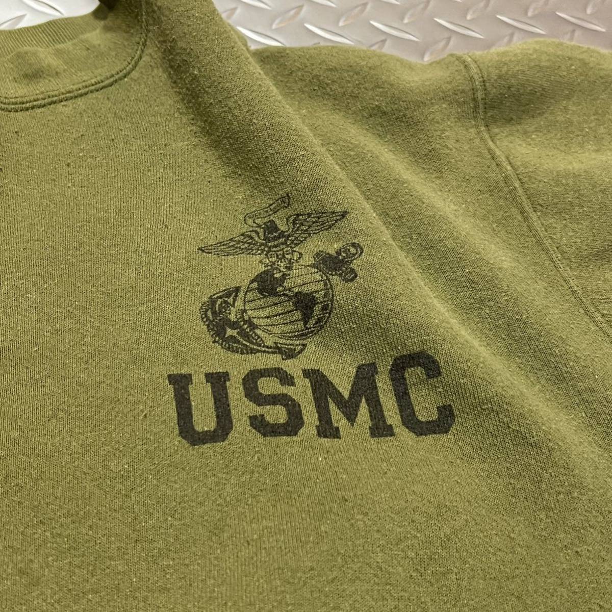 米軍放出品 Tシャツ　スウェットトレーナー USMC ランニング　トレーニング　OD (INV QR13)_画像3
