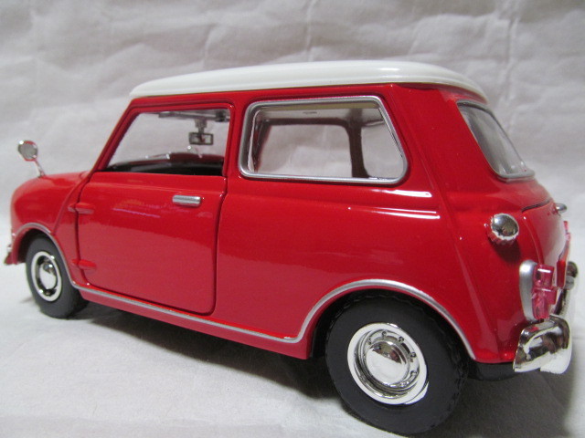 《全国一律送料800円》◇超希少 １／１８ モーリス ミニクーパー 1961～67年 赤色 Mini Cooperの画像5