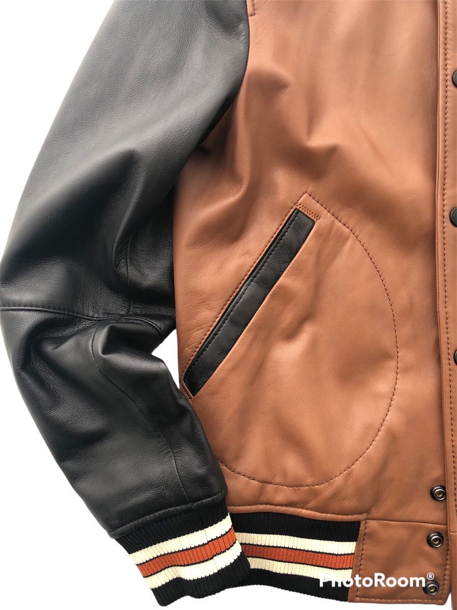 美品 COACH コーチ ラムレザー ライダースジャケット スタジャン 美品 COACH コーチ ラムレザー ライダースジャケット スタジャン