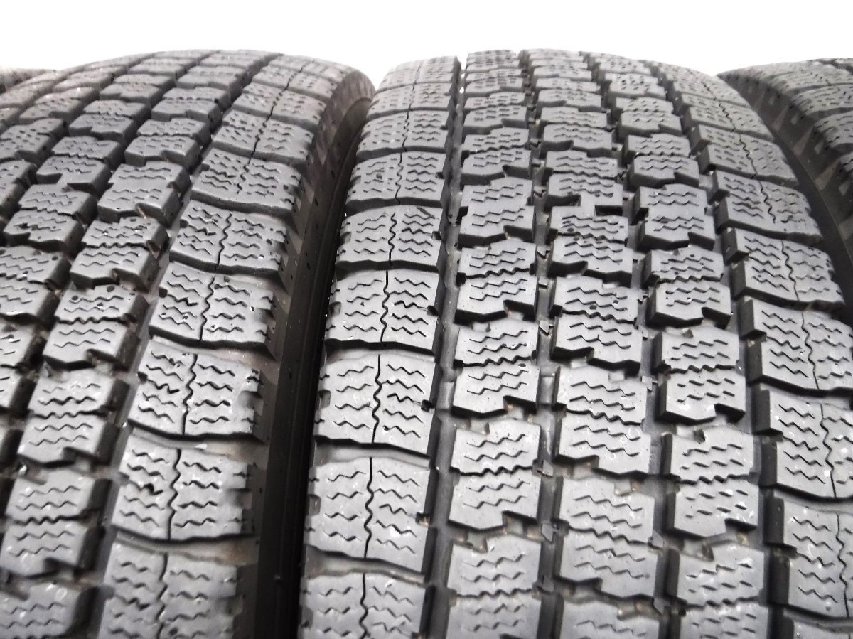 ★225/75R16,118/116N,トーヨー DELVEX M935!!☆2021年製!!冬用スタッドレス!!◇超バリ山!!ライトトラック用に!!!!6本セット価格!!_Y35_【深溝】トーヨー DELVEX M935　