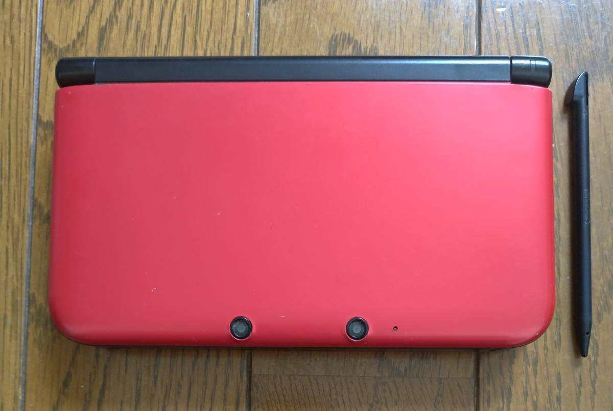 北米版 NINTENDO 3DS XL レッド×ブラック ジャンク フレキシブルケーブル破損 上画面汚れ有り タッチペン付き 送料無料