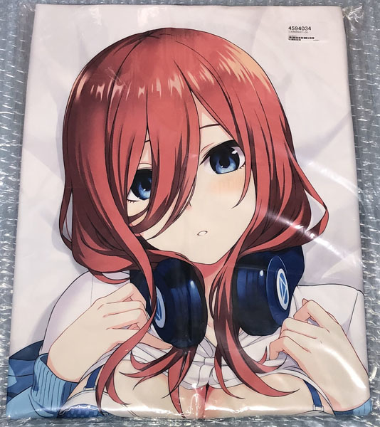 新品 五等分の花嫁 中野三玖抱き枕カバー（B）Z-M Pillows 未来電機