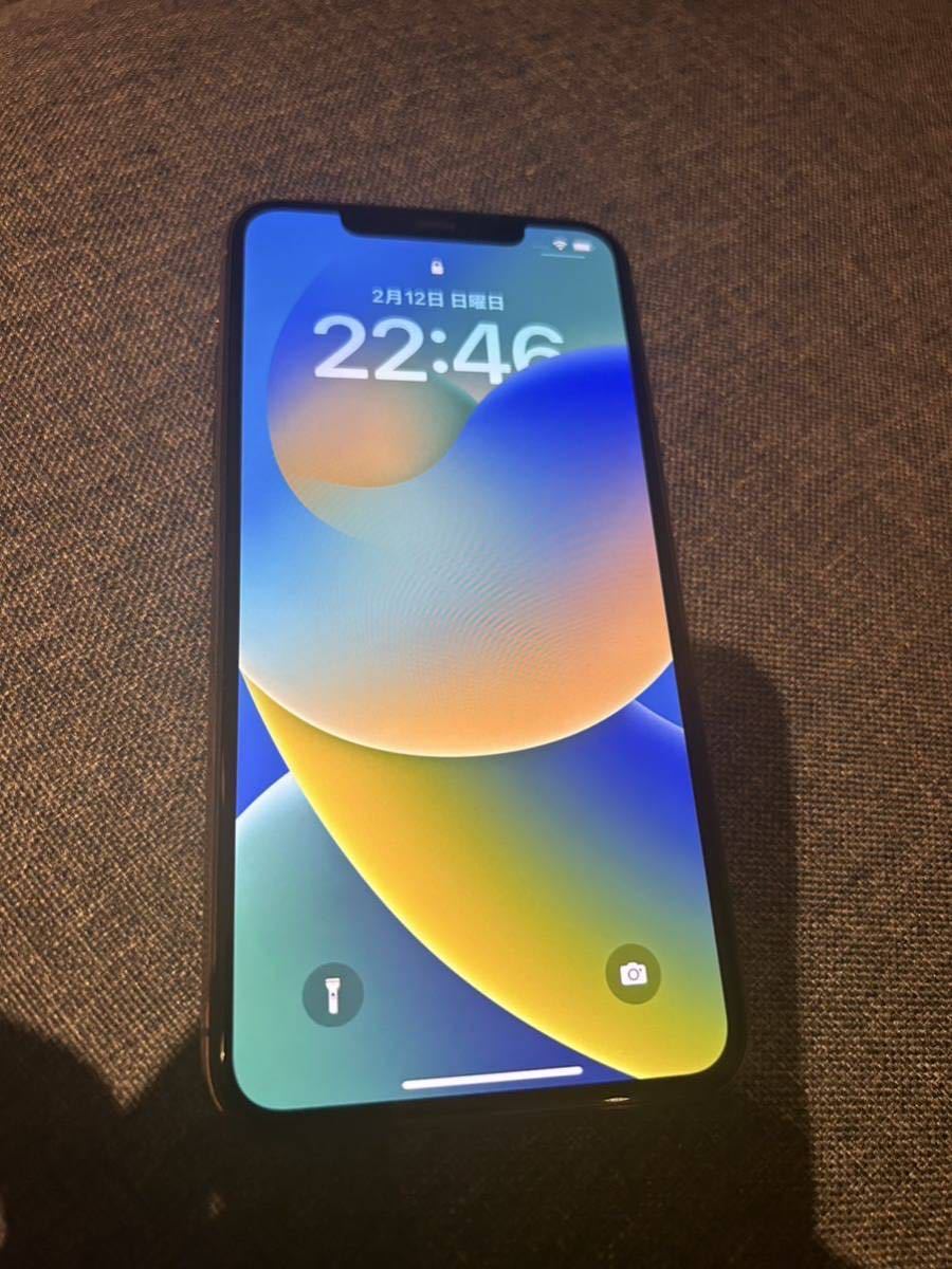 【docomo/Apple】iPhone 11 Pro Max 256GB MWHJ2J/A スマートフォン ゴールド 初期化済み_画像1