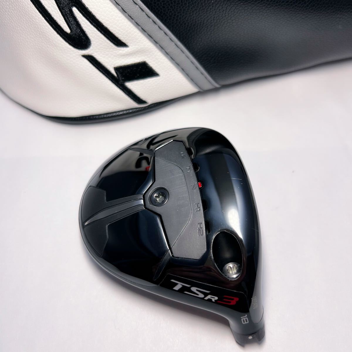 TSR3 値下げ中!タイトリスト ドライバー TSR3 18° ベンタスブルー6X タイトリスト ヘッドとカバーのみ 日本仕様