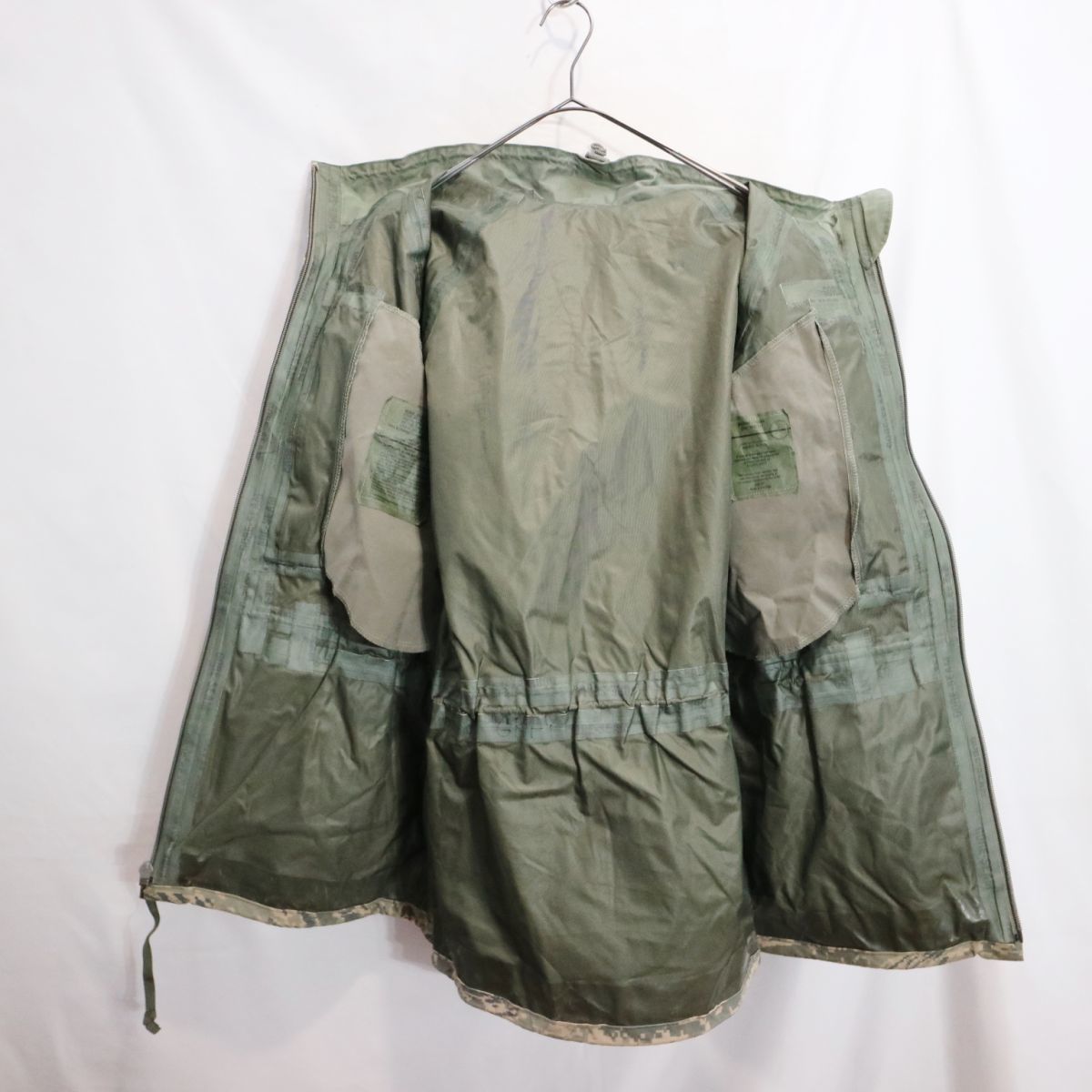 USA製 民間品 US.MILITARY ゴアテックスパーカータイプ ジャケット ミリタリー アメリカ軍 戦闘服 デジタルタイガー (M-R) 中古 古着 M2155_画像8