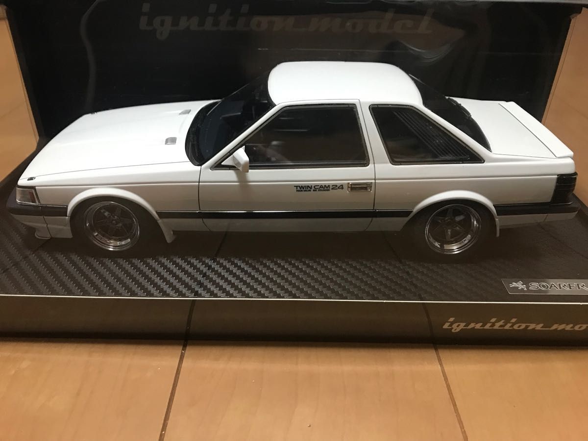 イグニッションモデル 1/18 トヨタ ソアラ／Toyota Soarer 2.0 (GZ10) White【IG0367】