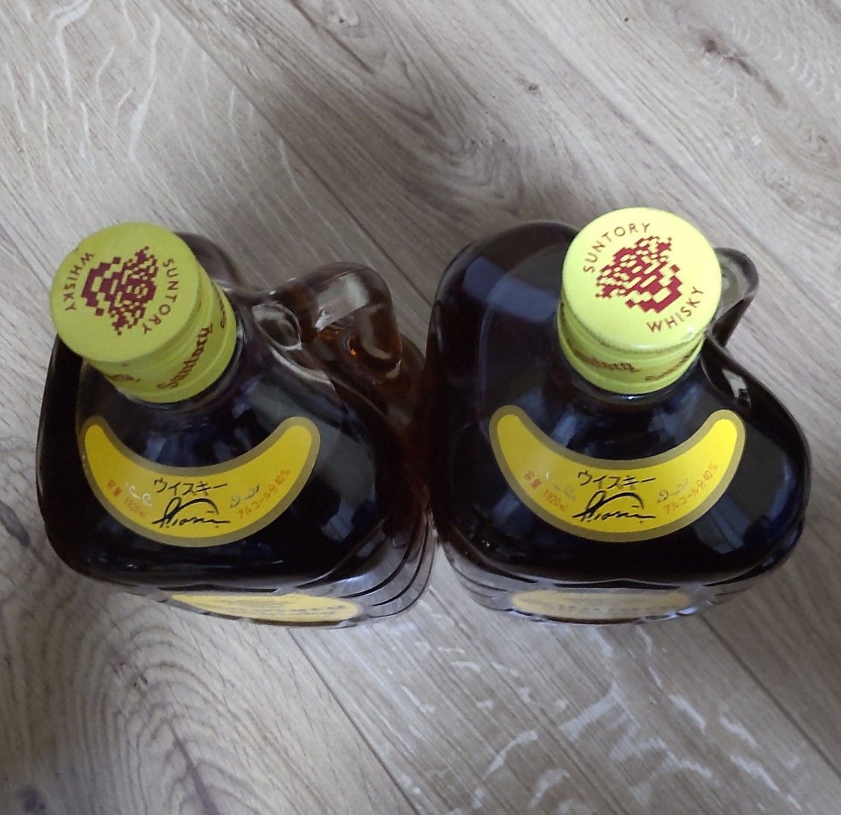ウイスキー 角瓶 角ハイ 旧ボトル 響マーク 1920ml 古酒 ウイスキー 角瓶 角ハイ 旧ボトル 響マーク 1920ml 古酒