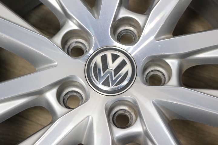 美品☆VW フォルクスワーゲン POLO ポロ 純正 6J 40 185 60R15 PCD100